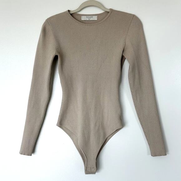 EUC Veiled New York Ribbed Knit Long Sleeve Bodysuit Beige Neutral | Size Medium - Picture 1 of 15
